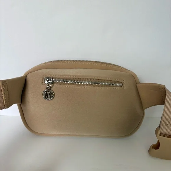 Steve Madden Quilted Belt Bag Beige Crossbody Fanny Pack - Picture 4 of 14